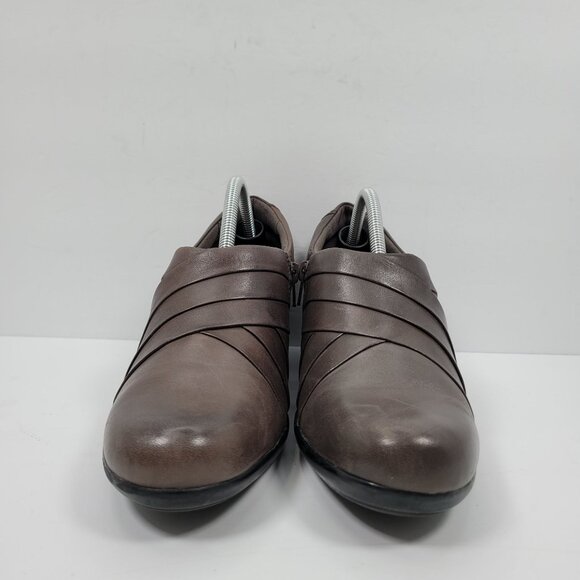 Clarks Collection Women's Brown Leather Slip On Shoes 15260 US Size 9.5M - Picture 3 of 8